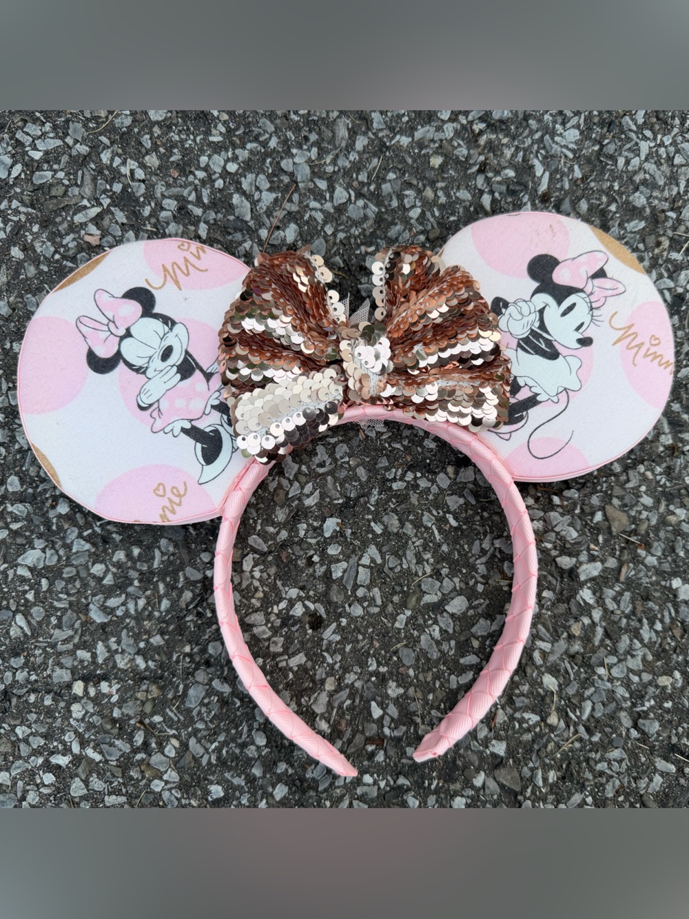 Minnie Mouse Ears Disney Parks 2018 Pink Sequin Bow Ear Headband